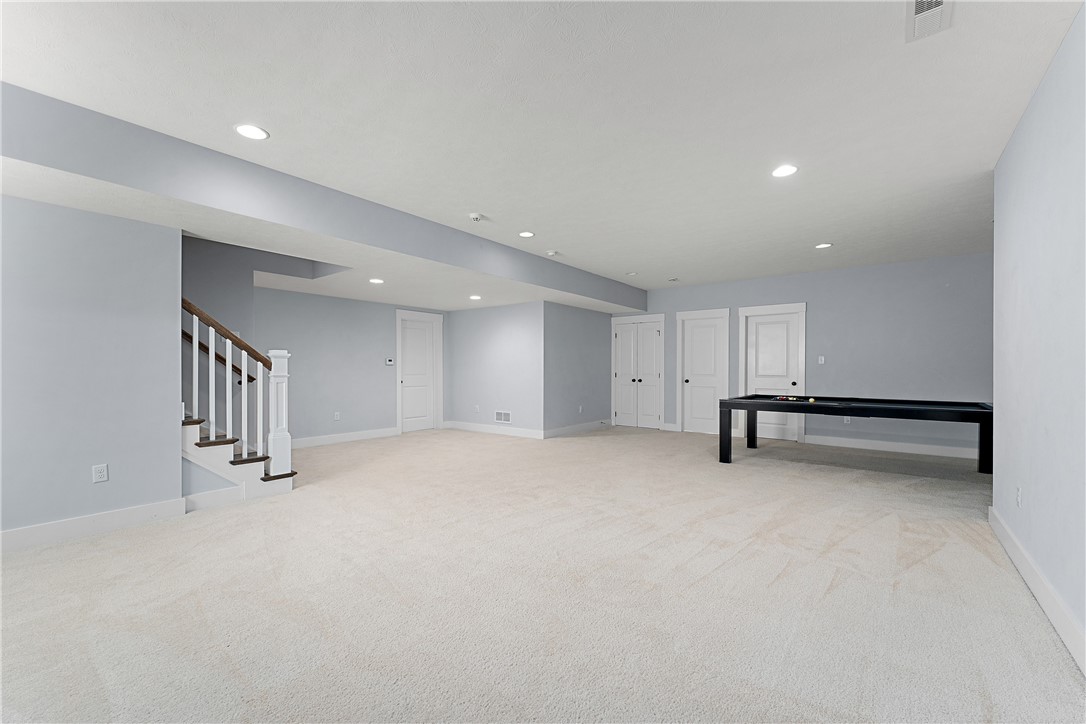 Marshall, Pennsylvania 16046, United States, 5 Bedrooms Bedrooms, ,4 BathroomsBathrooms,Residential,Active,99468