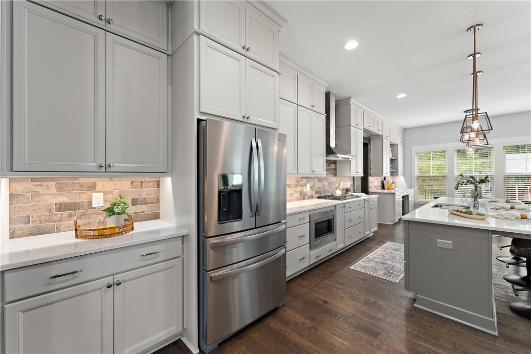 Marshall, Pennsylvania 16046, United States, 5 Bedrooms Bedrooms, ,4 BathroomsBathrooms,Residential,Active,99468