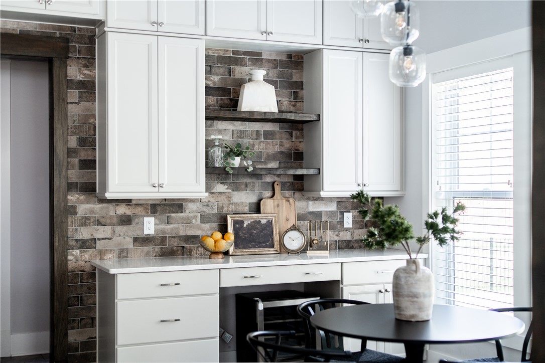 Marshall, Pennsylvania 16046, United States, 5 Bedrooms Bedrooms, ,4 BathroomsBathrooms,Residential,Active,99468