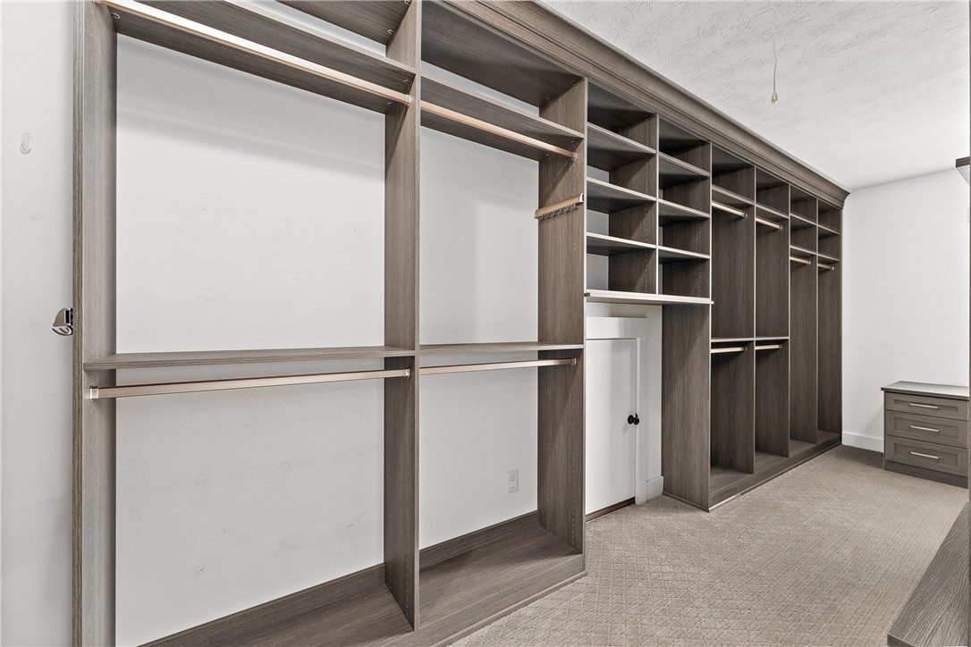 Marshall, Pennsylvania 16046, United States, 5 Bedrooms Bedrooms, ,4 BathroomsBathrooms,Residential,Active,99468