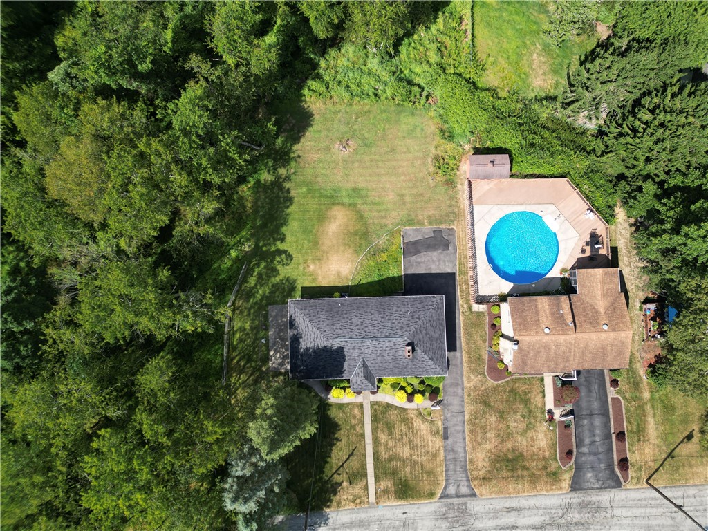 Monroeville, Pennsylvania 15146, United States, 4 Bedrooms Bedrooms, ,2 BathroomsBathrooms,Residential,Contingent,191219