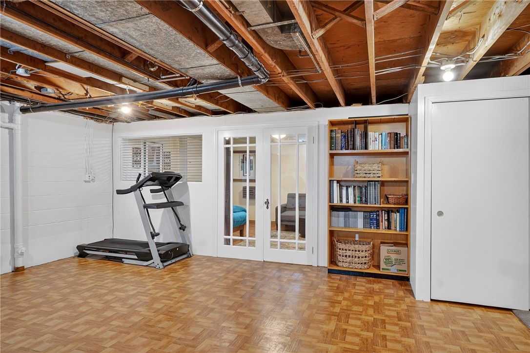 Peters Twp, Pennsylvania 15317, United States, 5 Bedrooms Bedrooms, ,3 BathroomsBathrooms,Residential,Active,194521