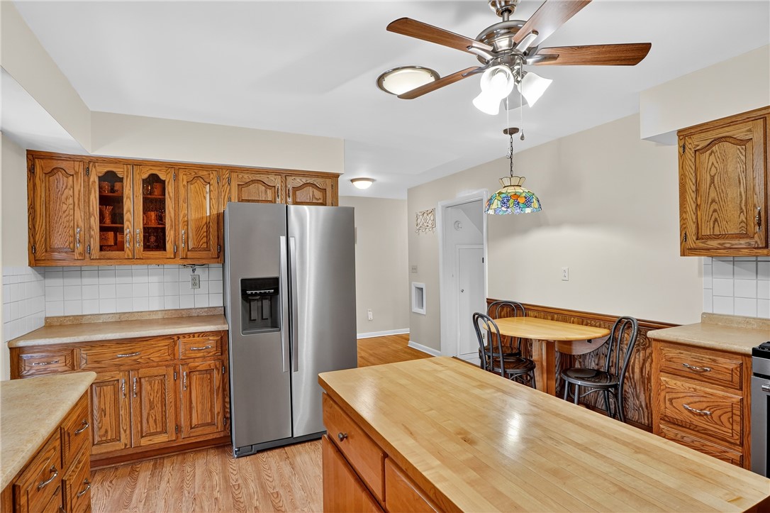 Peters Twp, Pennsylvania 15317, United States, 5 Bedrooms Bedrooms, ,3 BathroomsBathrooms,Residential,Active,194521