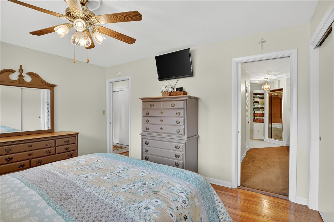 Peters Twp, Pennsylvania 15317, United States, 5 Bedrooms Bedrooms, ,3 BathroomsBathrooms,Residential,Active,194521