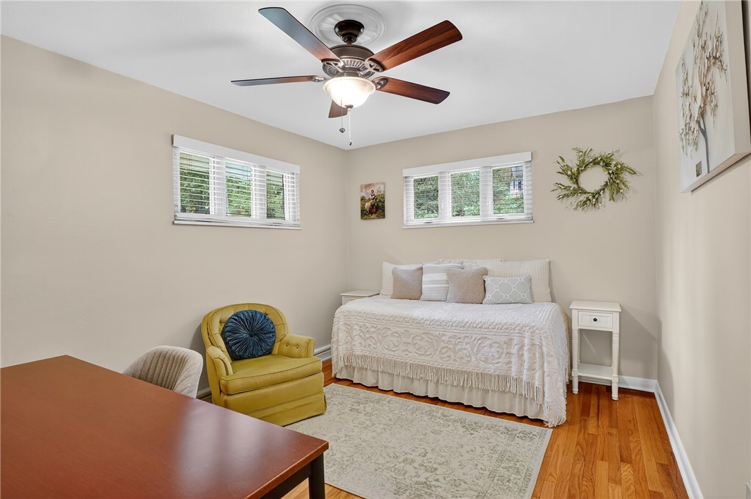 Peters Twp, Pennsylvania 15317, United States, 5 Bedrooms Bedrooms, ,3 BathroomsBathrooms,Residential,Active,194521