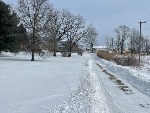 495 E Jamestown Road Green Twp PA 16125