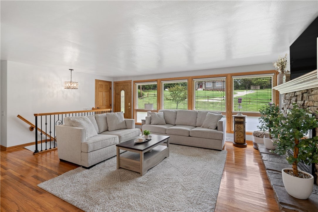 336 Maple Rd
