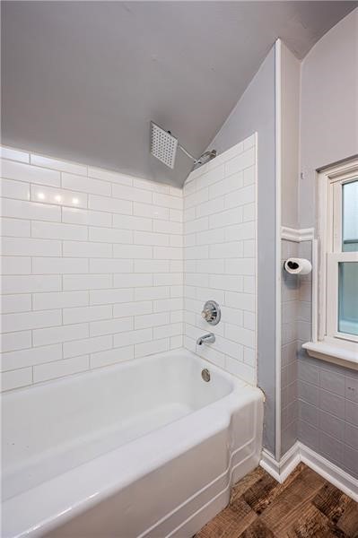 City Of Greensburg, Pennsylvania 15601, United States, 4 Bedrooms Bedrooms, ,2 BathroomsBathrooms,Residential,Pending,23102