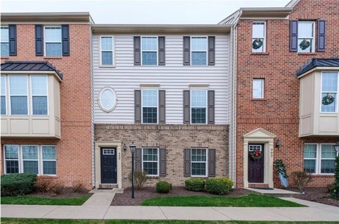 403 Pointe View Drive Adams Twp PA 16046