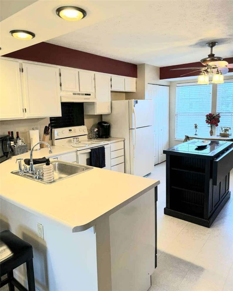 116 Antler Hollow Ct