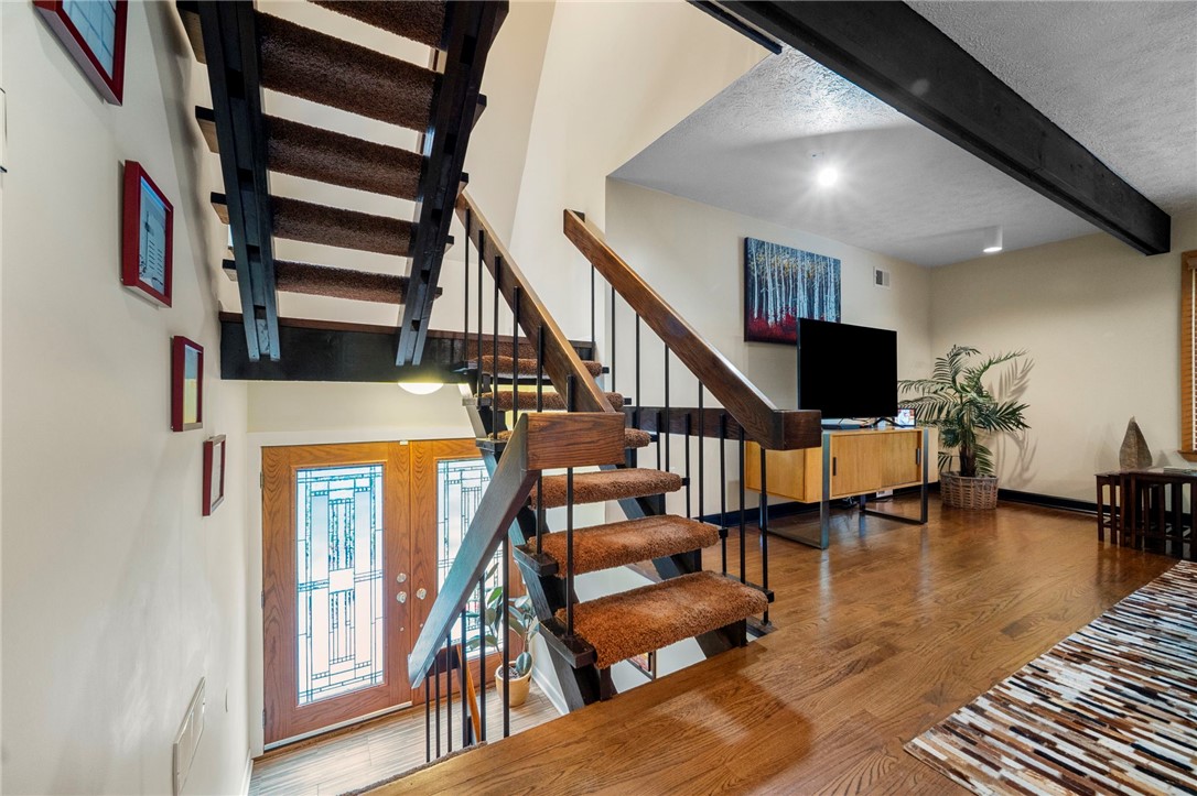 101 Jane Kirk Ct