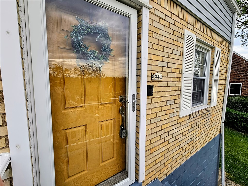 3241 Shadyway Dr Dr, Brentwood, Pennsylvania image 7