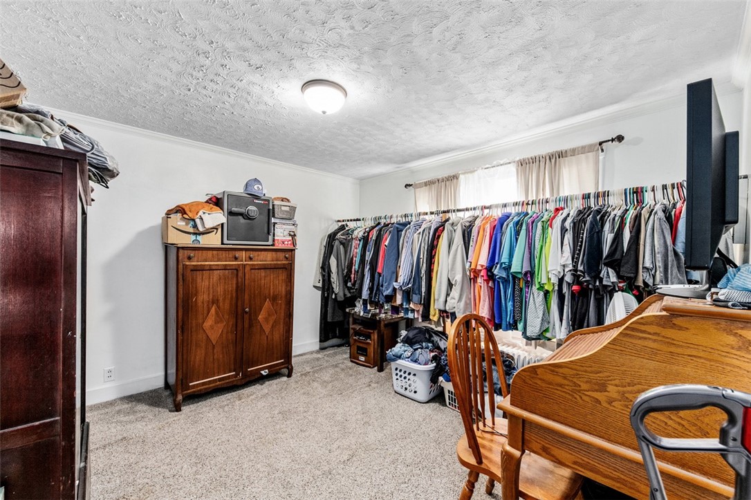 Connellsville, Pennsylvania 15425, United States, 2 Bedrooms Bedrooms, ,1 BathroomBathrooms,Residential,Active,240954