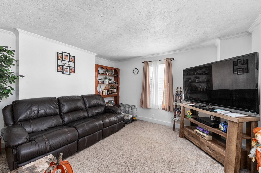 Connellsville, Pennsylvania 15425, United States, 2 Bedrooms Bedrooms, ,1 BathroomBathrooms,Residential,Active,240954