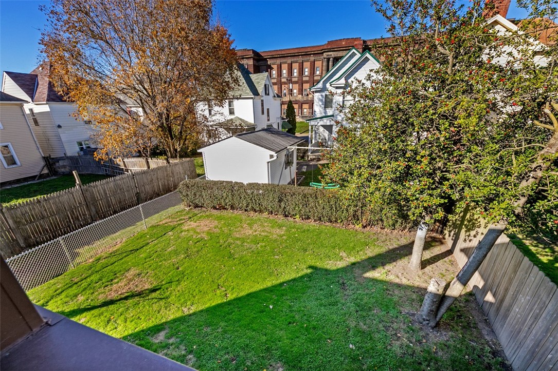 Connellsville, Pennsylvania 15425, United States, 2 Bedrooms Bedrooms, ,1 BathroomBathrooms,Residential,Active,240954