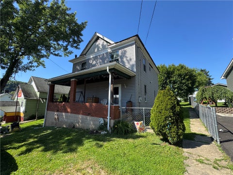 Homes For Sale - 409 Miller Rd St<br/> Newell, PA 15466