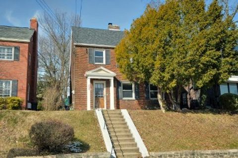 1131 Winterton St Highland Park PA 15206