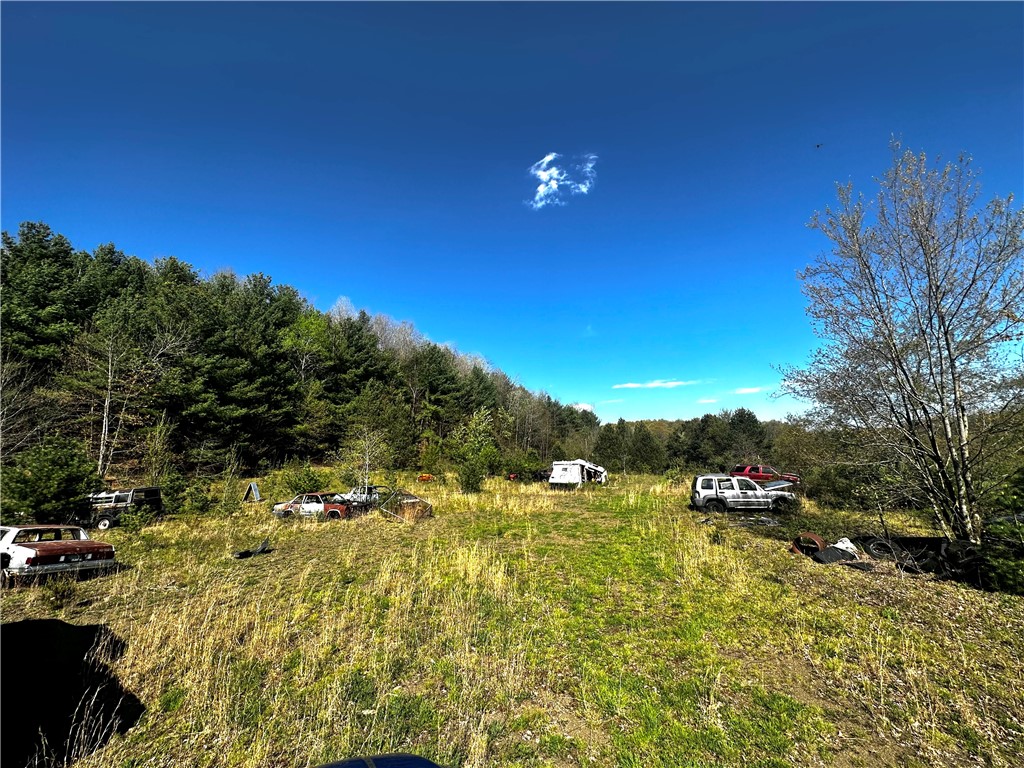 Cherry Twp, Pennsylvania 16061, United States, 5 Bedrooms Bedrooms, ,2 BathroomsBathrooms,Residential,Active,123967