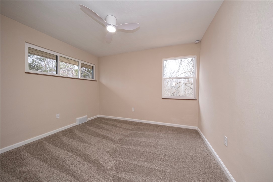 Hampton, Pennsylvania 15101, United States, 3 Bedrooms Bedrooms, ,2 BathroomsBathrooms,Residential,Active,250279