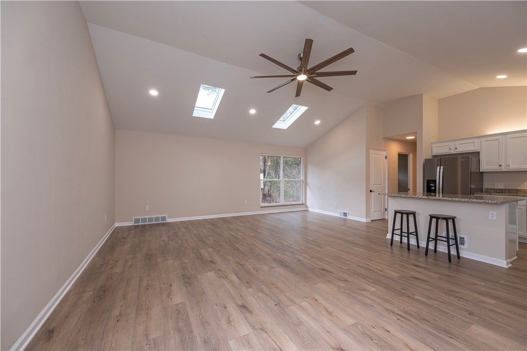 Hampton, Pennsylvania 15101, United States, 3 Bedrooms Bedrooms, ,2 BathroomsBathrooms,Residential,Active,250279