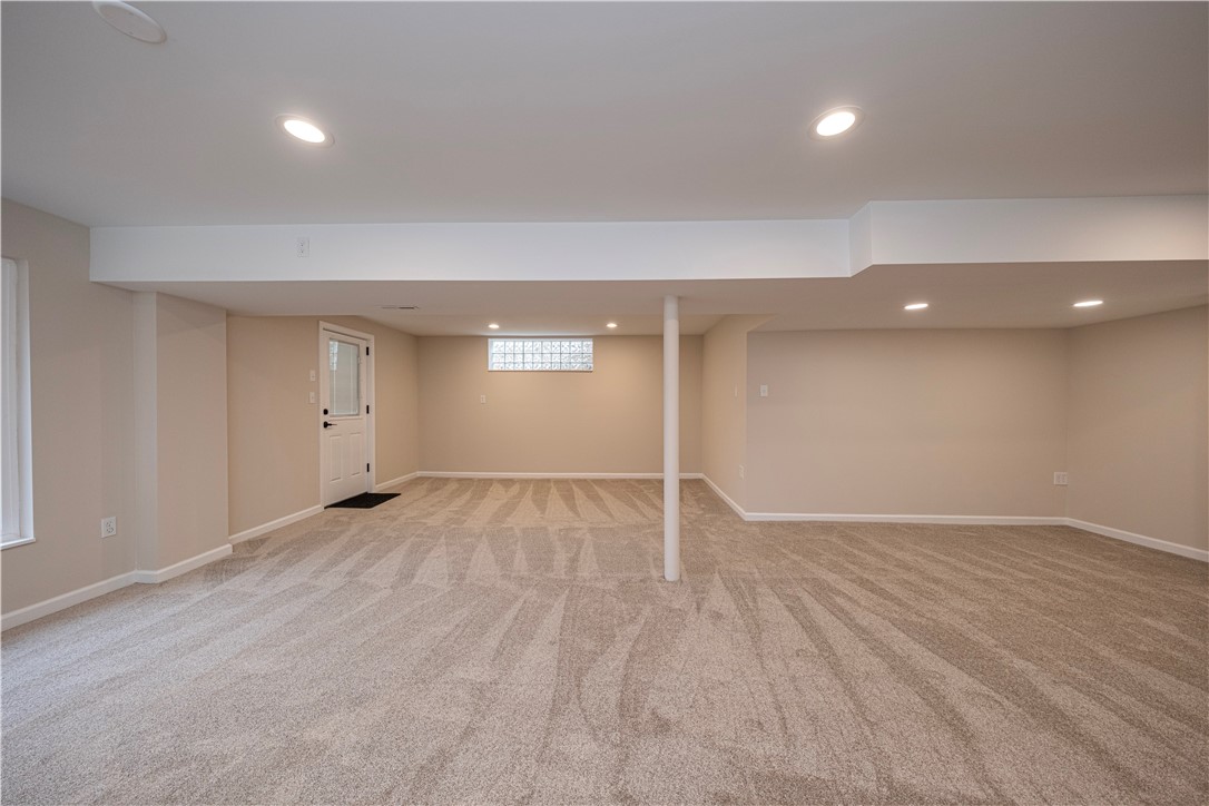 Hampton, Pennsylvania 15101, United States, 3 Bedrooms Bedrooms, ,2 BathroomsBathrooms,Residential,Active,250279