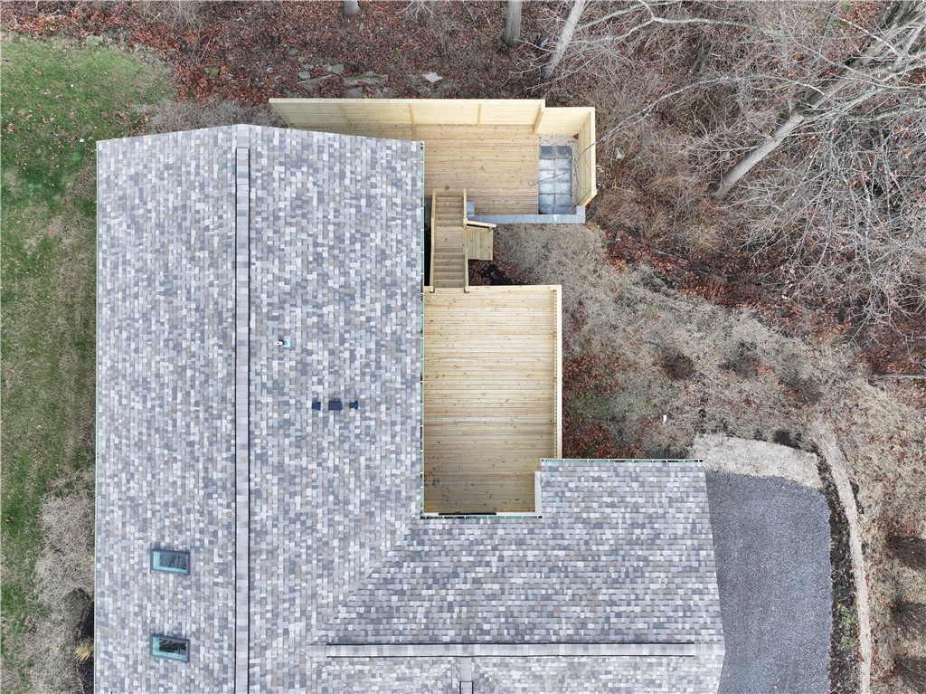 Hampton, Pennsylvania 15101, United States, 3 Bedrooms Bedrooms, ,2 BathroomsBathrooms,Residential,Active,250279