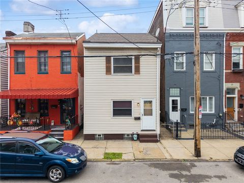 Photo of 4927 Hatfield St, Lawrenceville, PA 15201 (MLS # 1750977)