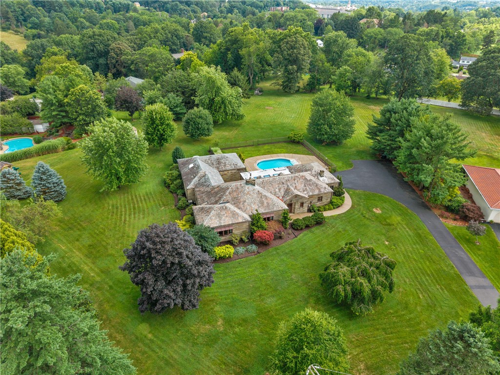 McCandless, Pennsylvania 15237, United States, 4 Bedrooms Bedrooms, ,4 BathroomsBathrooms,Residential,Active,181618