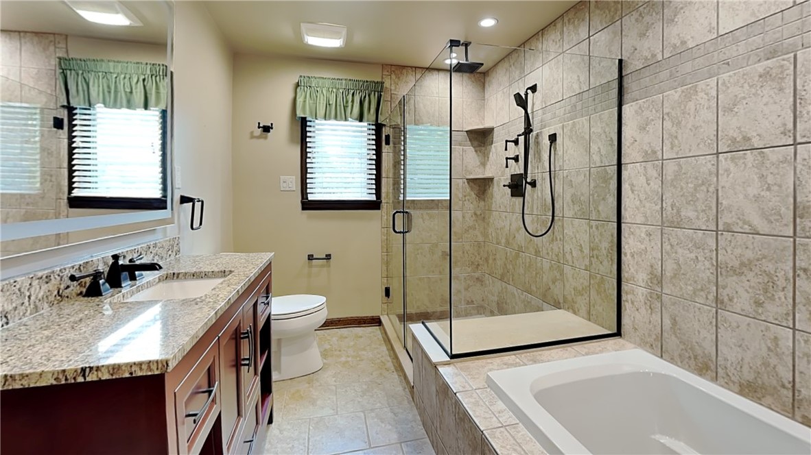 McCandless, Pennsylvania 15237, United States, 4 Bedrooms Bedrooms, ,4 BathroomsBathrooms,Residential,Active,181618