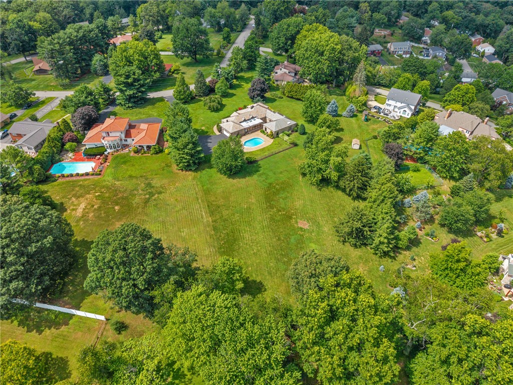 McCandless, Pennsylvania 15237, United States, 4 Bedrooms Bedrooms, ,4 BathroomsBathrooms,Residential,Active,181618