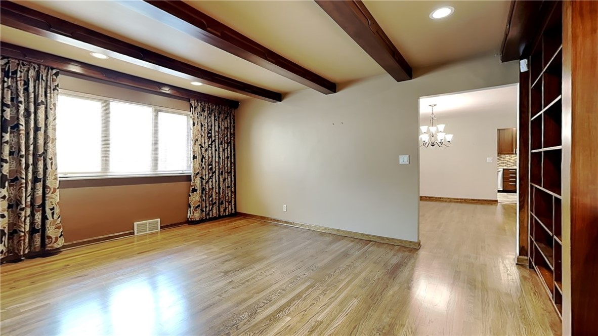 McCandless, Pennsylvania 15237, United States, 4 Bedrooms Bedrooms, ,4 BathroomsBathrooms,Residential,Active,181618