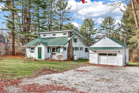 Single Family Residence in Ligonier Twp PA 539 Weaver Mill Rd Rd.jpg