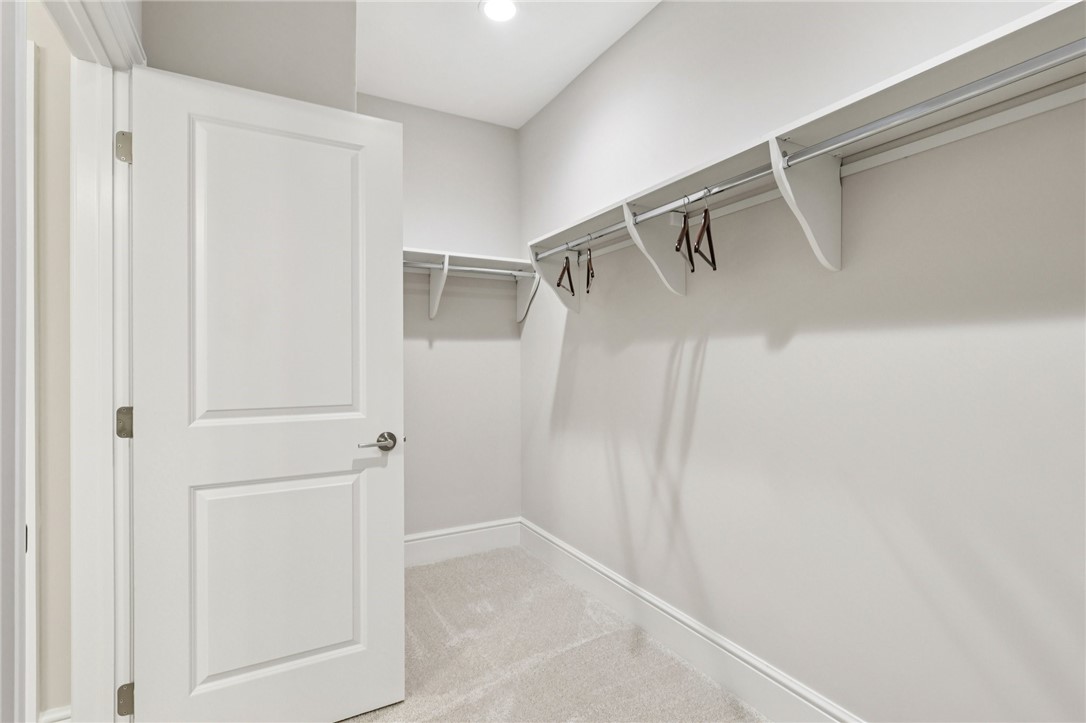 McDonald, Pennsylvania 15057, United States, 4 Bedrooms Bedrooms, ,4 BathroomsBathrooms,Residential,Active,251175