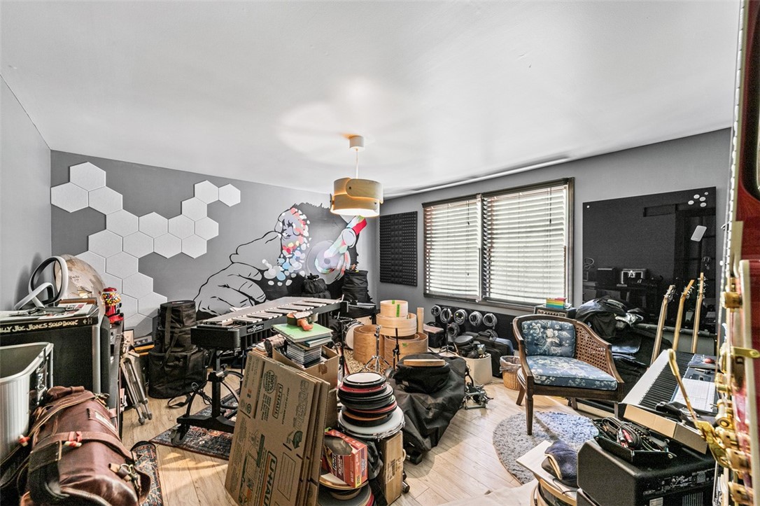 Monroeville, Pennsylvania 15146, United States, 4 Bedrooms Bedrooms, ,3 BathroomsBathrooms,Residential,Active,194427