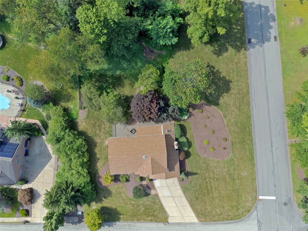 Monroeville, Pennsylvania 15146, United States, 4 Bedrooms Bedrooms, ,3 BathroomsBathrooms,Residential,Active,194427