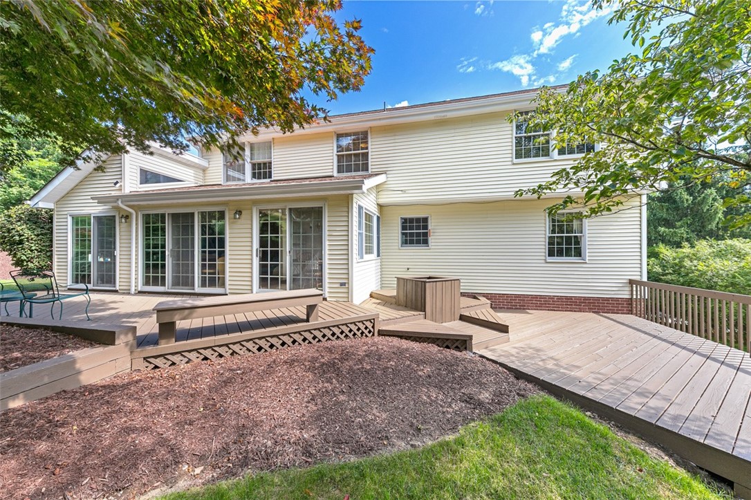 Monroeville, Pennsylvania 15146, United States, 4 Bedrooms Bedrooms, ,3 BathroomsBathrooms,Residential,Active,194427