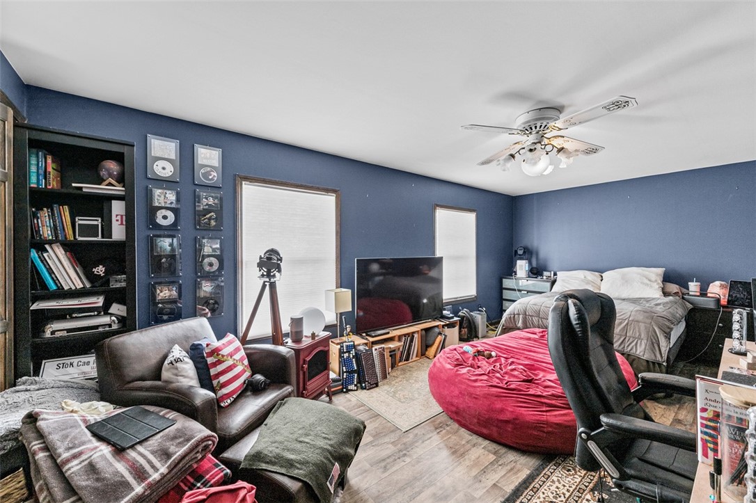 Monroeville, Pennsylvania 15146, United States, 4 Bedrooms Bedrooms, ,3 BathroomsBathrooms,Residential,Active,194427