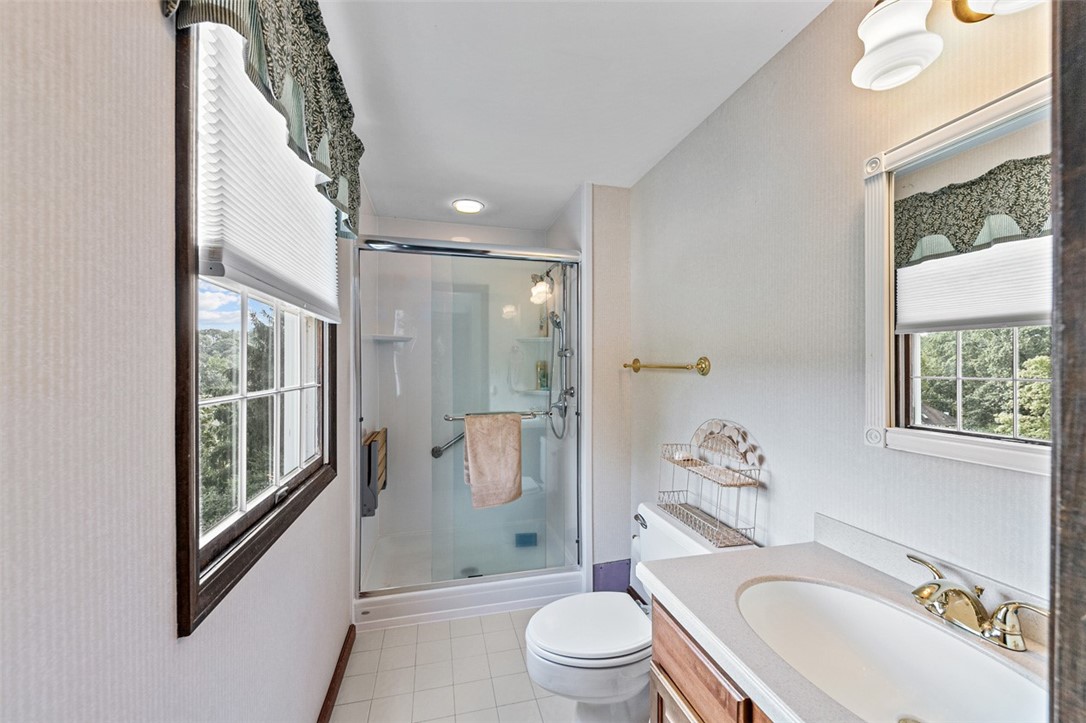 Monroeville, Pennsylvania 15146, United States, 4 Bedrooms Bedrooms, ,3 BathroomsBathrooms,Residential,Active,194427