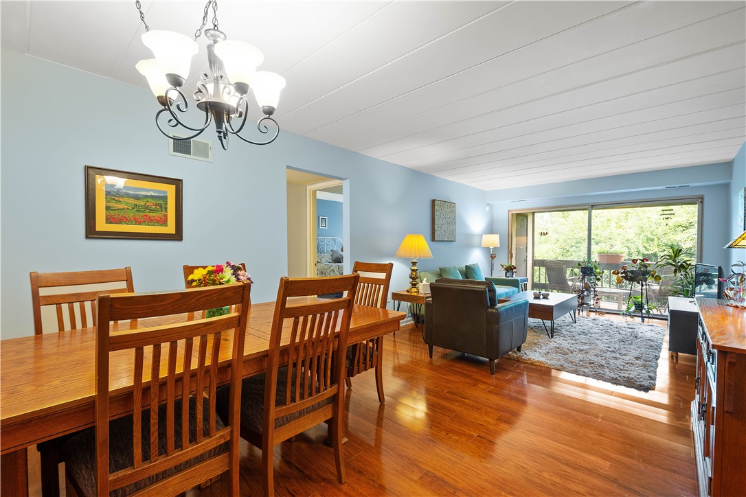 Pittsburgh, Pennsylvania 15220, United States, 2 Bedrooms Bedrooms, ,1 BathroomBathrooms,Residential,Active,171187