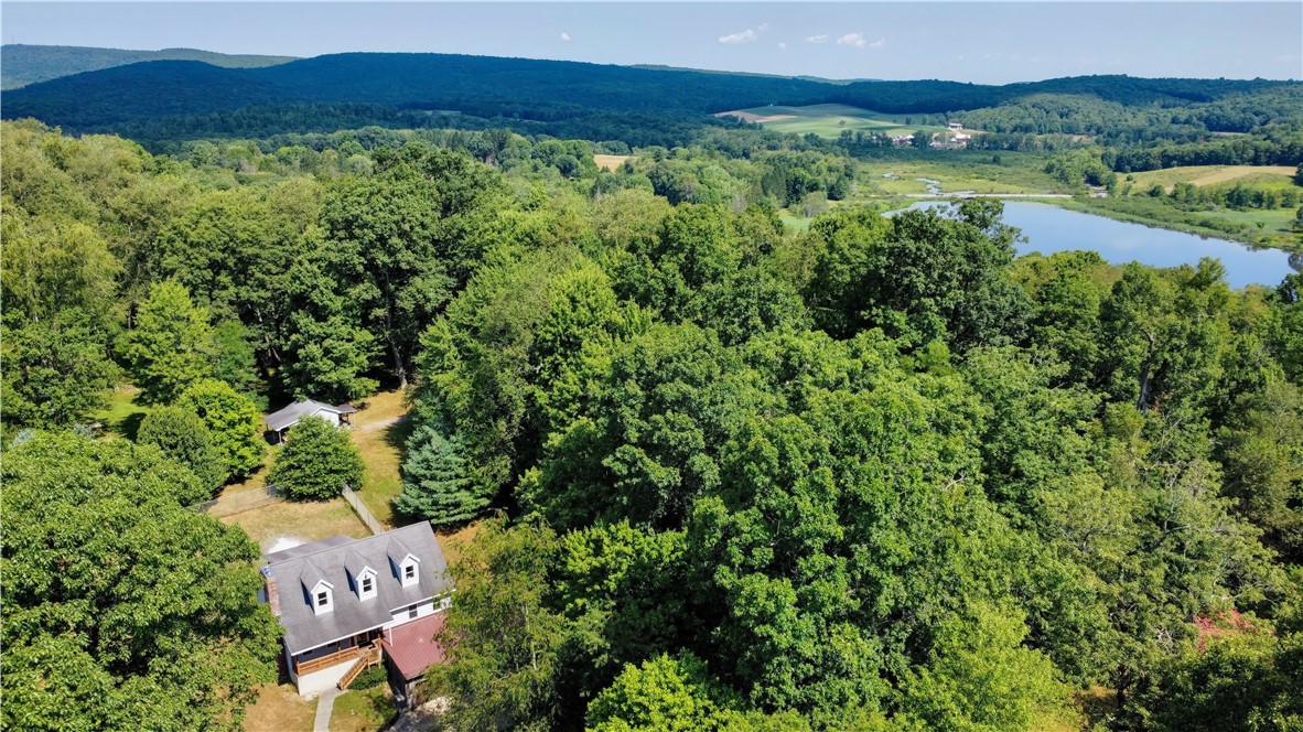 152 WILLIAM PENN TRAIL
