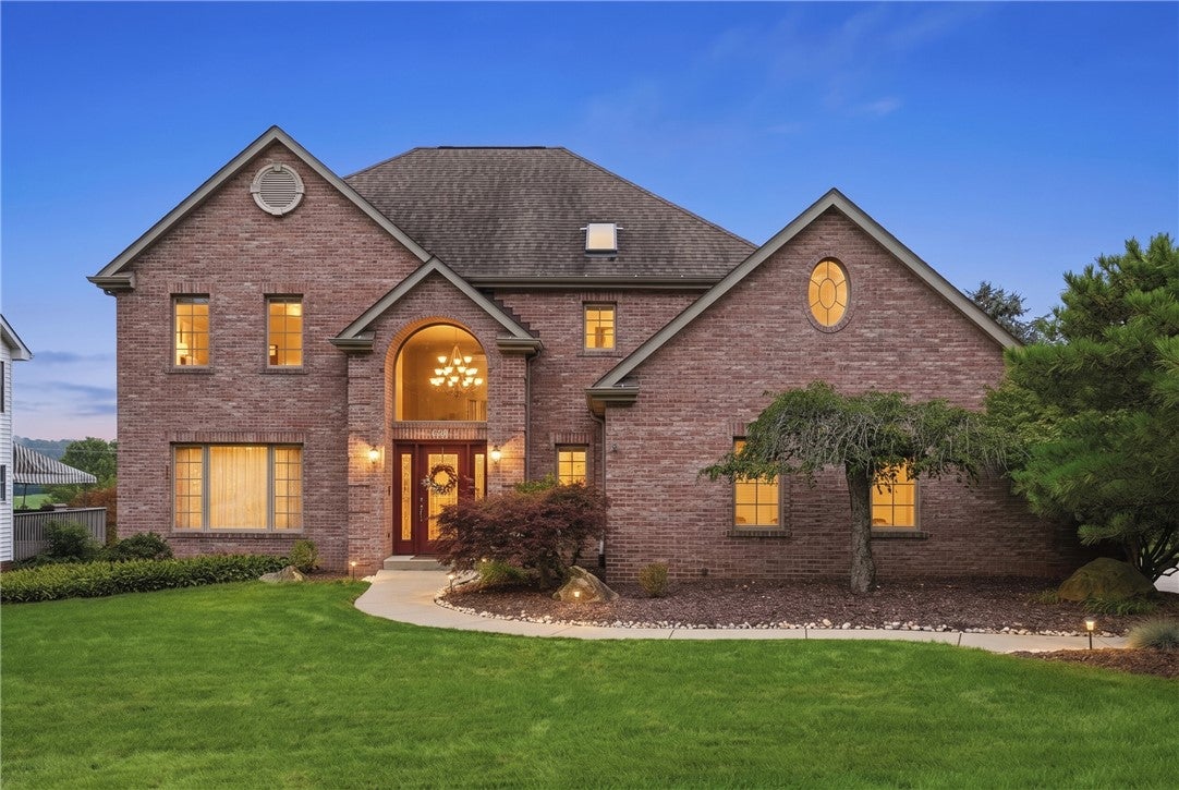 5012 Northfield Drive