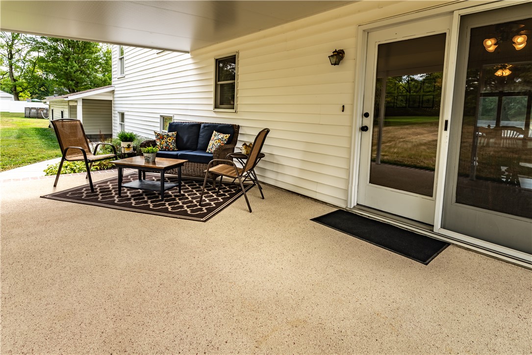 Twp Of But NW, Pennsylvania 16001, United States, 3 Bedrooms Bedrooms, ,3 BathroomsBathrooms,Residential,Pending,203651