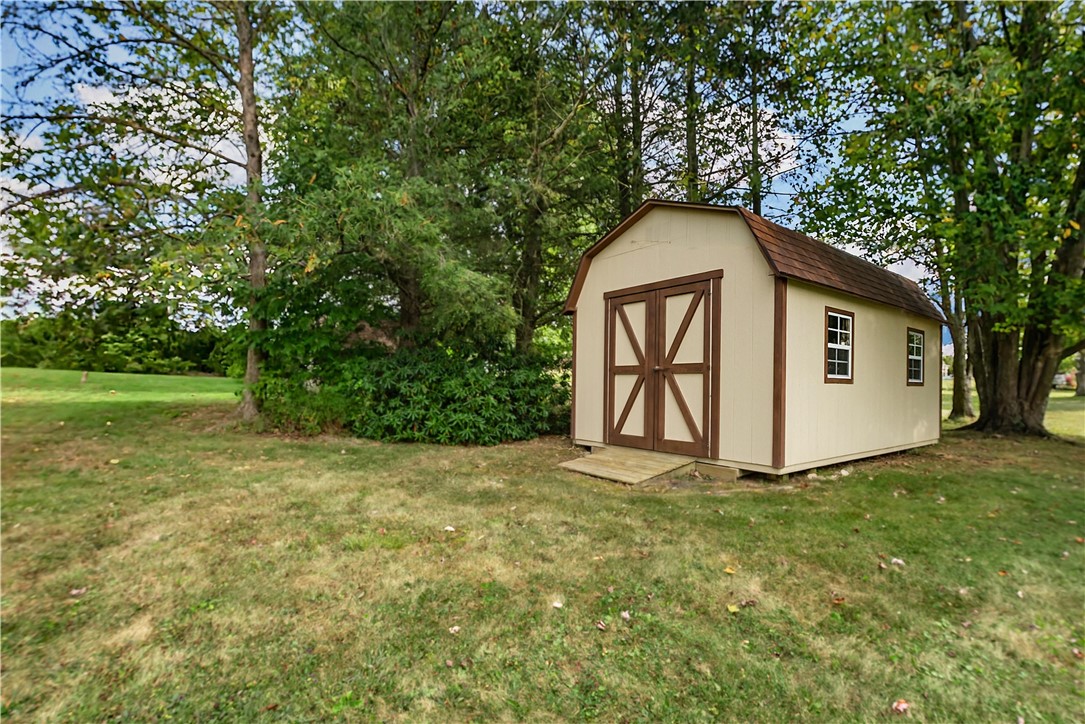 Twp Of But NW, Pennsylvania 16001, United States, 3 Bedrooms Bedrooms, ,3 BathroomsBathrooms,Residential,Pending,203651