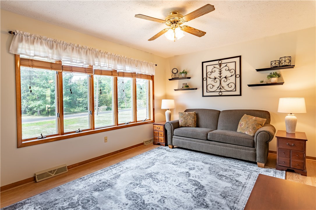 Twp Of But NW, Pennsylvania 16001, United States, 3 Bedrooms Bedrooms, ,3 BathroomsBathrooms,Residential,Pending,203651