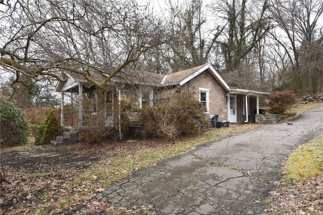 469 Mccormick Rd Rd, Moon/Crescent Twp, Pennsylvania image 2