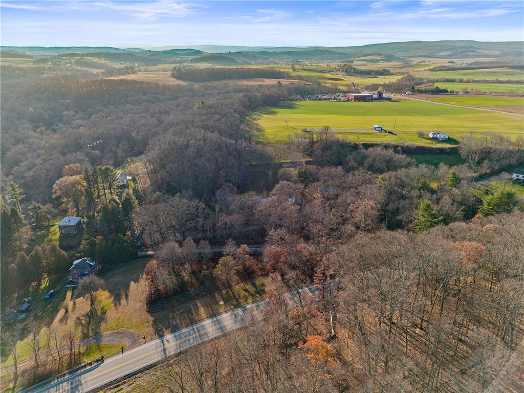 Lincoln Twp, Pennsylvania 15501, United States, 5 Bedrooms Bedrooms, ,1 BathroomBathrooms,Residential,Pending,33424