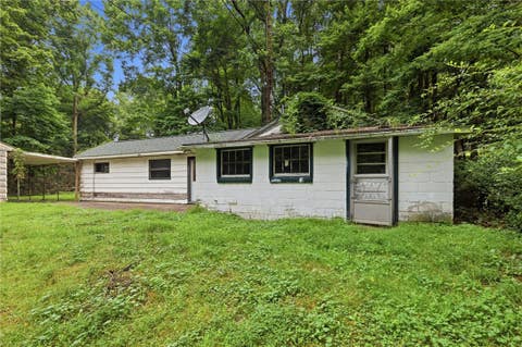 Photo for 8231 Sharon Mercer Rd