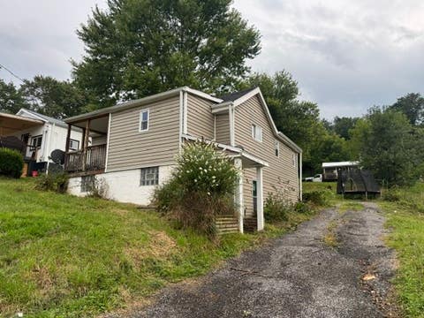 Homes For Sale - 1227 Davis Ave<br/> Canton, PA 15301