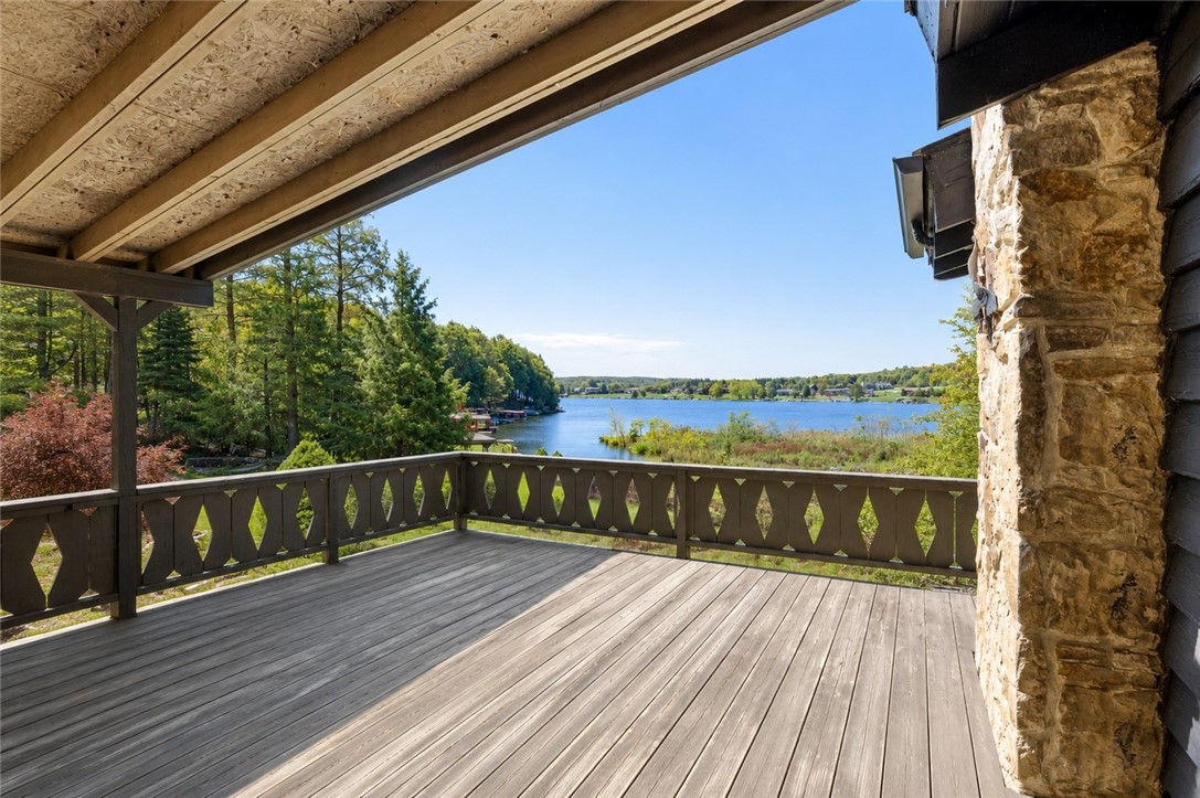 411 Peninsula Dr
