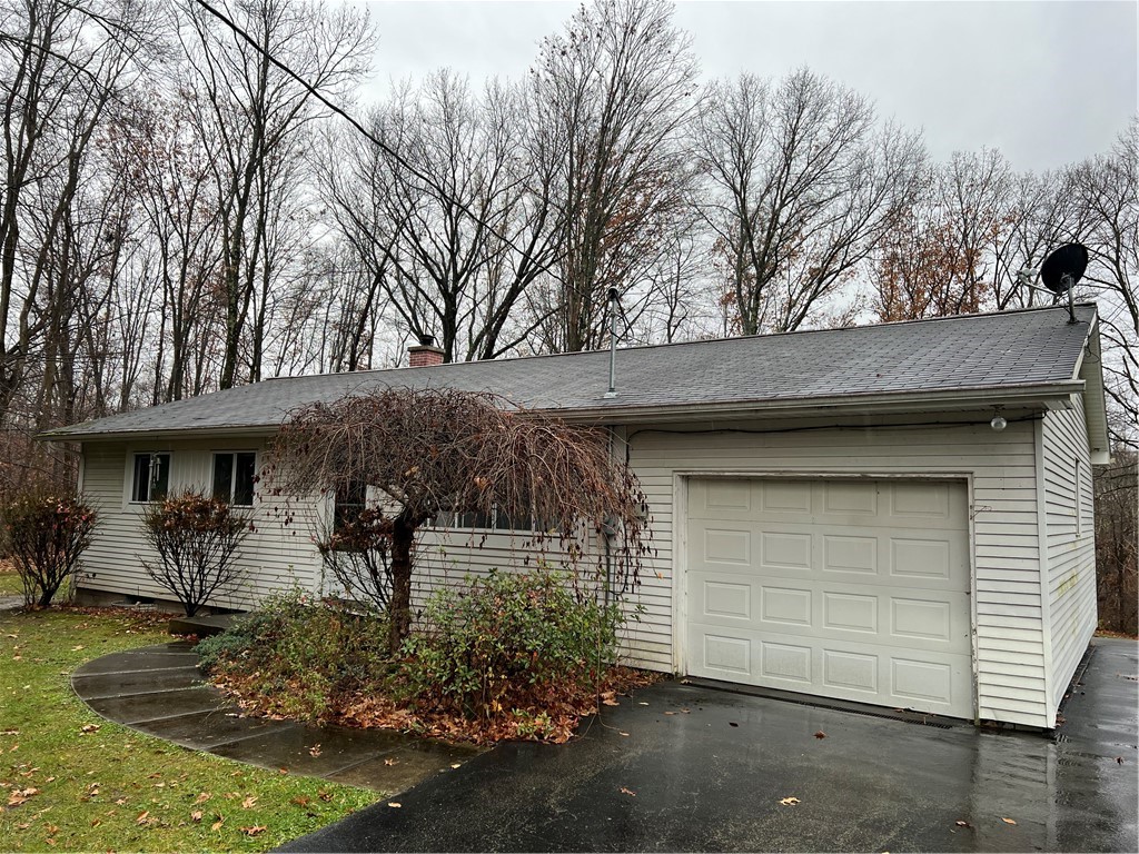 467 Blews Way Way, Neshannock Twp, Kentucky image 1